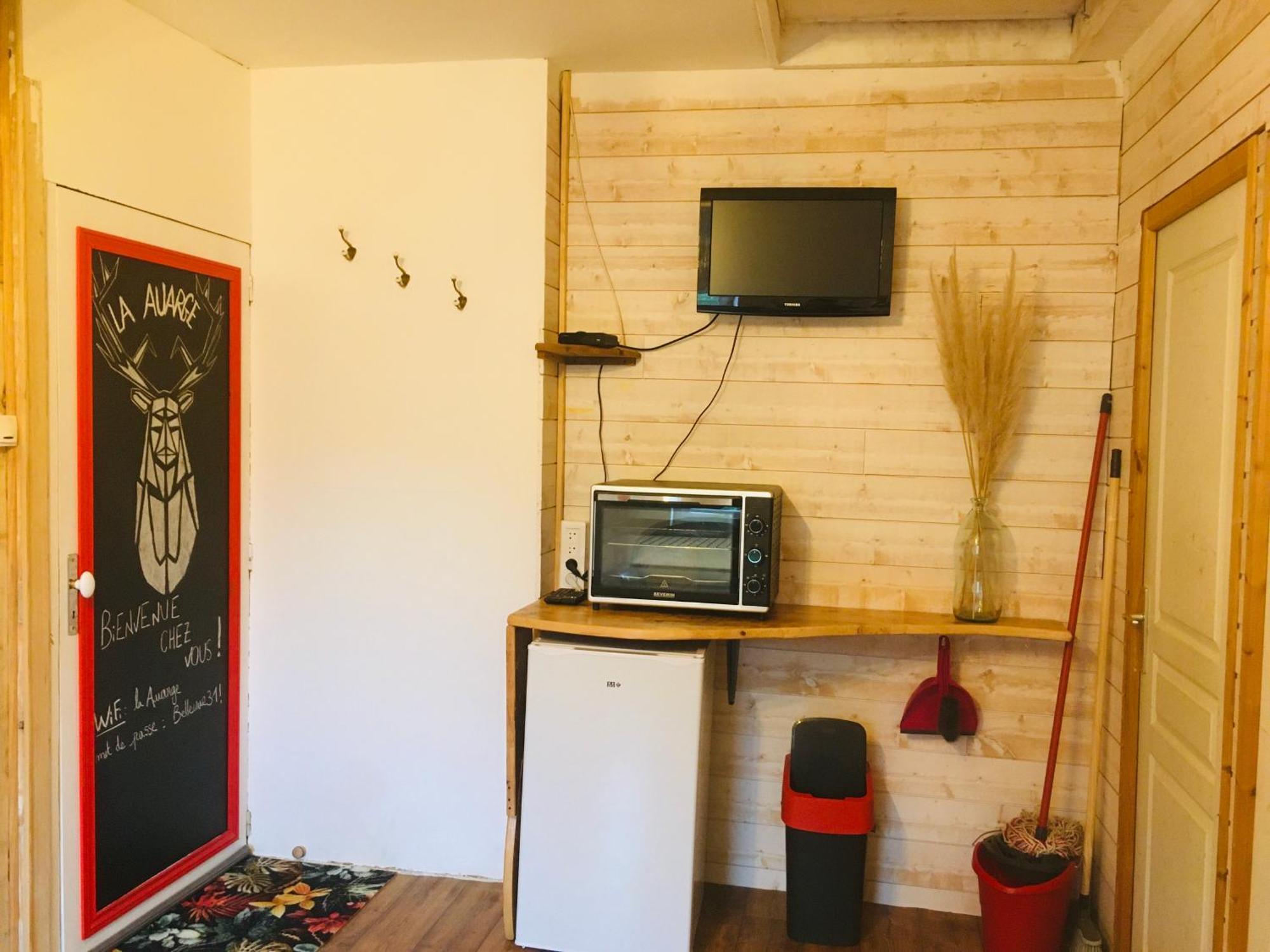 La Auarje: Appartement Avec Jardin & Terrasse Cierp Eksteriør bilde